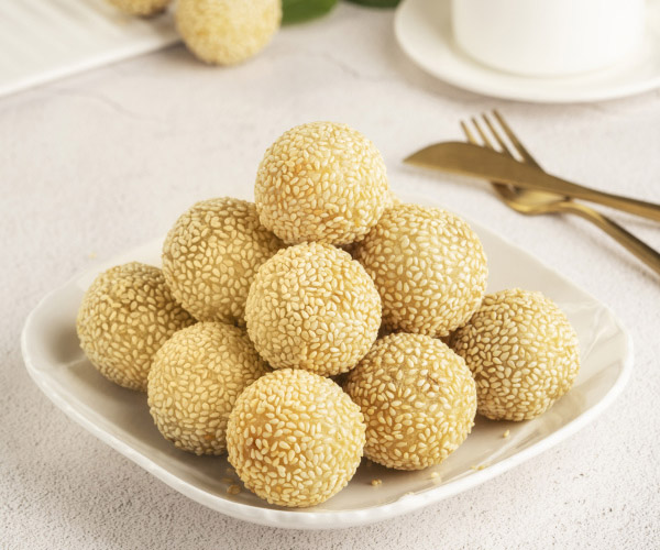 Seasame boll